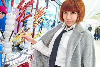 AISS爱丝(黄金版) – 健身与美图，两者间的萱萱逻辑你一定想不到！