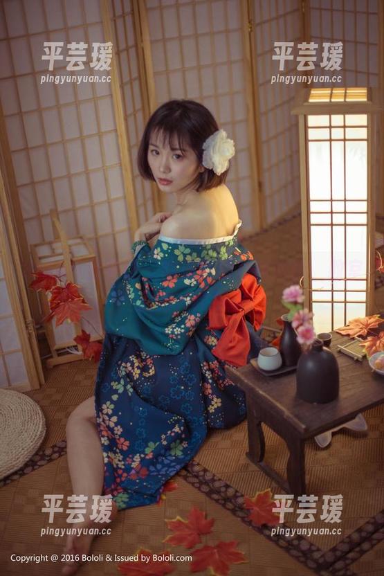 BoLoli菠萝社 - 柳侑绮的私房片段，教室里的一缕好奇