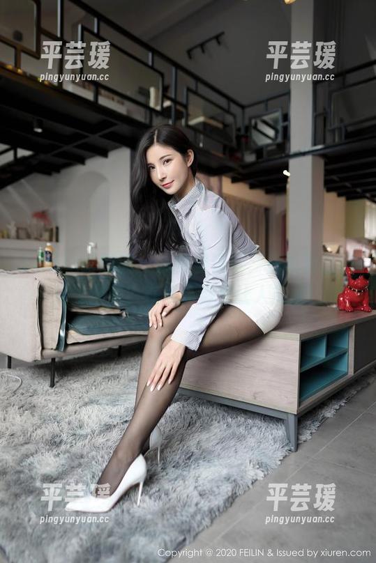 Feilin嗲囡囡 - 陈怡曼镂空，你以为是铜鸡雕塑吧？在线高清更让人捧腹！