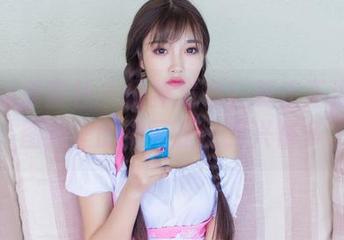 IMiss爱蜜社 – 最新发布！夏正正海边时光，图片里的浪可是比我兴奋多了。