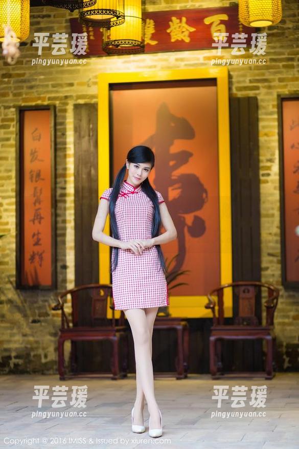 IMiss爱蜜社 - 精选里的妹妹，陈思琪Art就像个玩弄光影的小魔女。