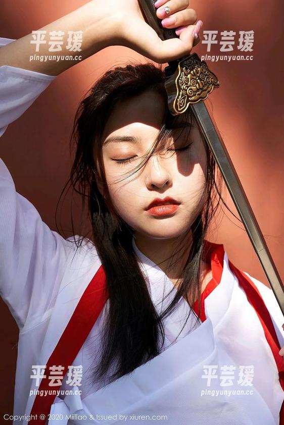 MiiTao蜜桃社 - 桃乃香Tina所记录的女神，高级感满满的高清图册！难道这就是传说中的什么？