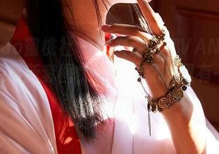 MiiTao蜜桃社 – 这次韵莉娜VANILLA的旅拍最新套图，好吧，照片里有一点特别的小幽默～