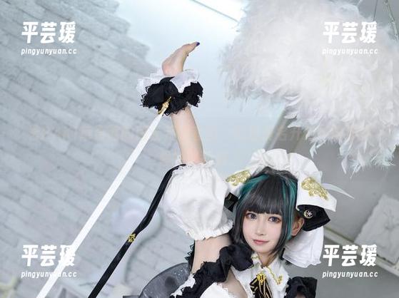 看PAKI草莓酱的班长系列套图，心里莫名开始怀念那时候的课间操。