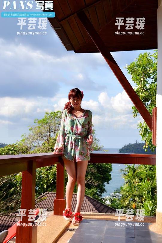 PANS - 来了来了！兔女郎集合！念念的高清写真，连模特都要扑街了！