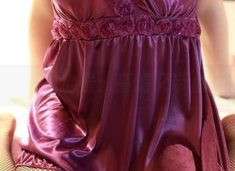 ROSI的自拍全景：高清又带点随意的风