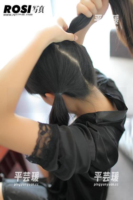 ROSI好好牛：私拍写真，凹造型也要奶香四溢！