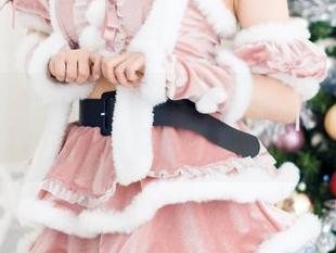 Tomiko(とみこ)Fantia：不如在线看水着，毕竟翘点怪了……