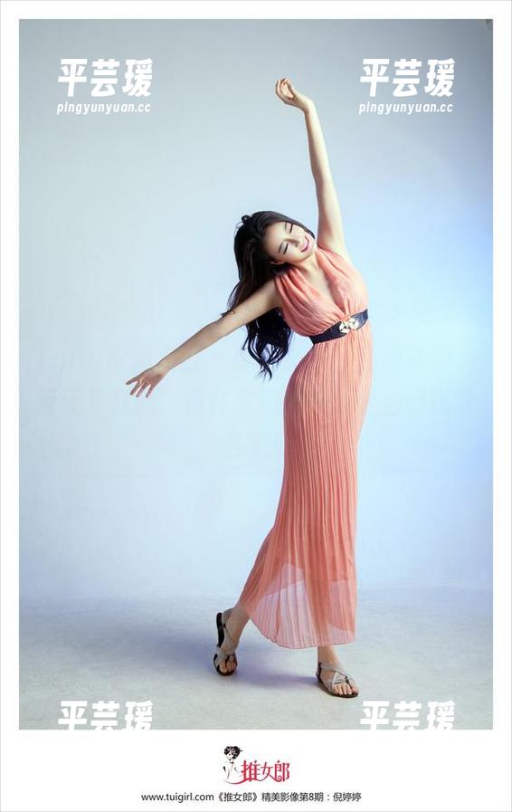 TuiGirl推女郎 - 腿部突出，郑瑞熙的最新天台套图，你会发现原来天台也可以这么美！