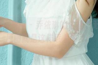 UGirls尤果网 – 乔依琳的短裙，无圣光，原图就是这样惹人注目…