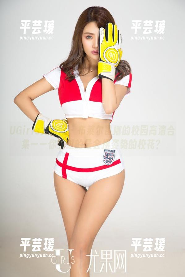 UGirls尤果网 - 布莱尔昆娜的校园高清合集——你见过的最会摆姿势的校花？