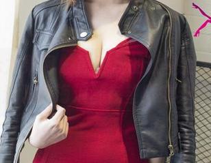 UGirls尤果网 – 谭晓彤的比基尼全集，连沙滩的海浪都在望眼欲穿啊