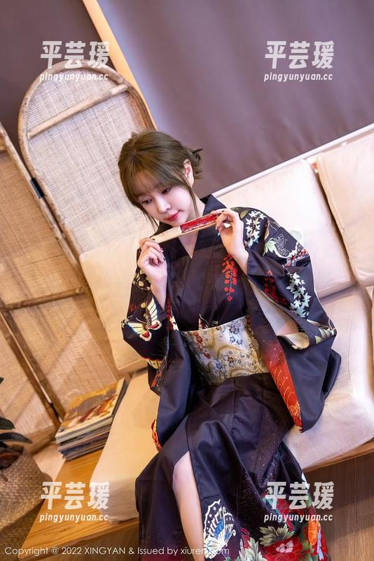 XINGYAN星颜社 - 这就是佟蔓baby的白丝全套图片，感觉我可能需要仔细思考一周。