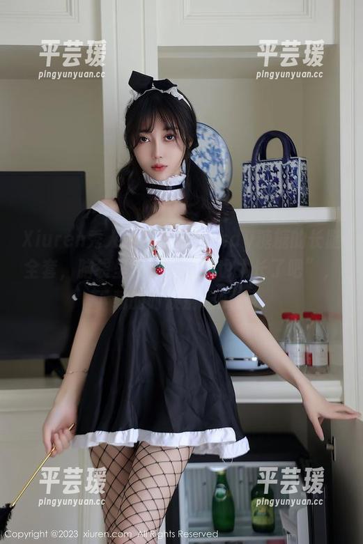 Xiuren秀人网 - 一说Candy糖糖的长腿全套，脑袋里就是“这腿也太长了吧”，下载的时候别吃瓜哦！