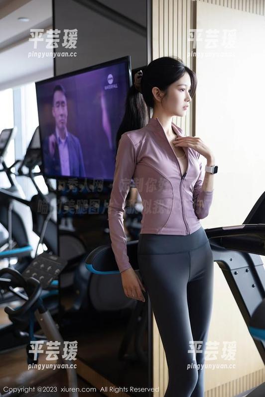 Xiuren秀人网 - 定制你好，这就是奶喵喵的美腿图片，貌似我快不行了。