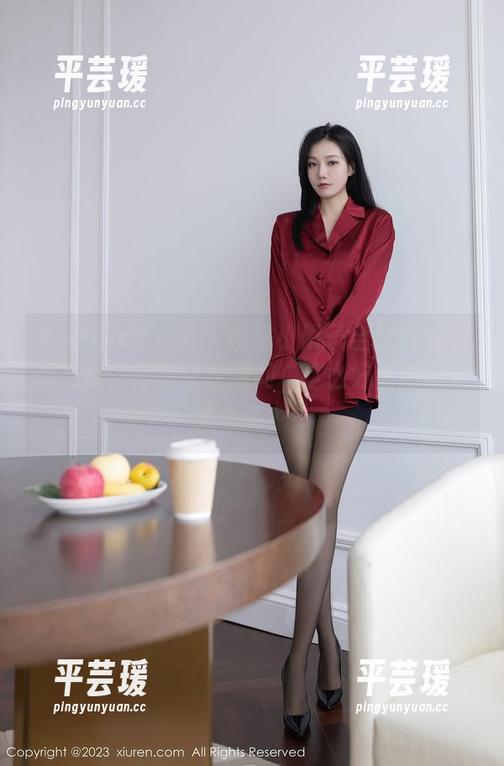 Xiuren秀人网 - 樱桃小阑子全新内衣写真在线，简直让我想问“这么好看的内衣怎么买？”