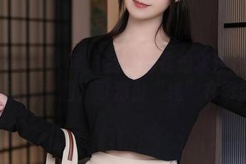 Xiuren秀人网 – 我们都在追求汐汐baby的清纯套图，可那份“纯”在哪呢？