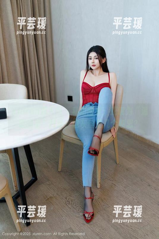 Xiuren秀人网 - 私拍图集：愿意为“温柔的柔”扫盲，这灰丝是几个意思？