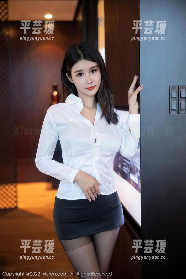 Xiuren秀人网 - 你没见过的甜白酱，快来分享她的御姐图包吧！