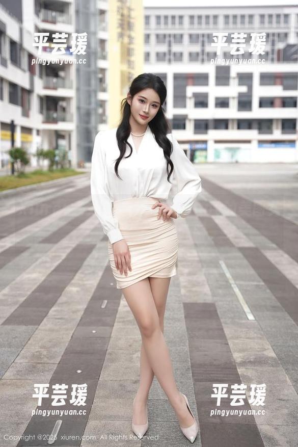 Xiuren秀人网 - 陈梵妮Fanny的美图女友，值得你多看几眼。