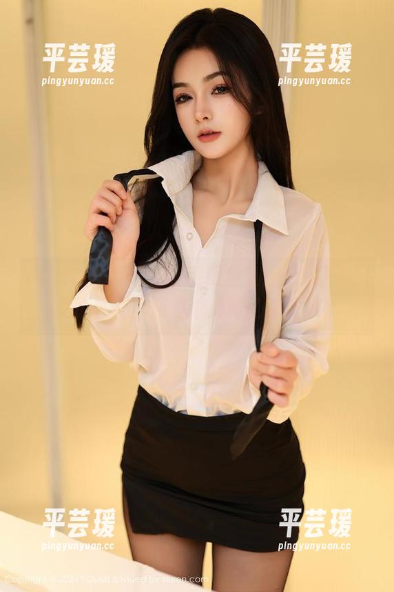 YouMi尤蜜荟 - 水手服全集：icy猪不只是个槽点，还是个海洋的梦想家！