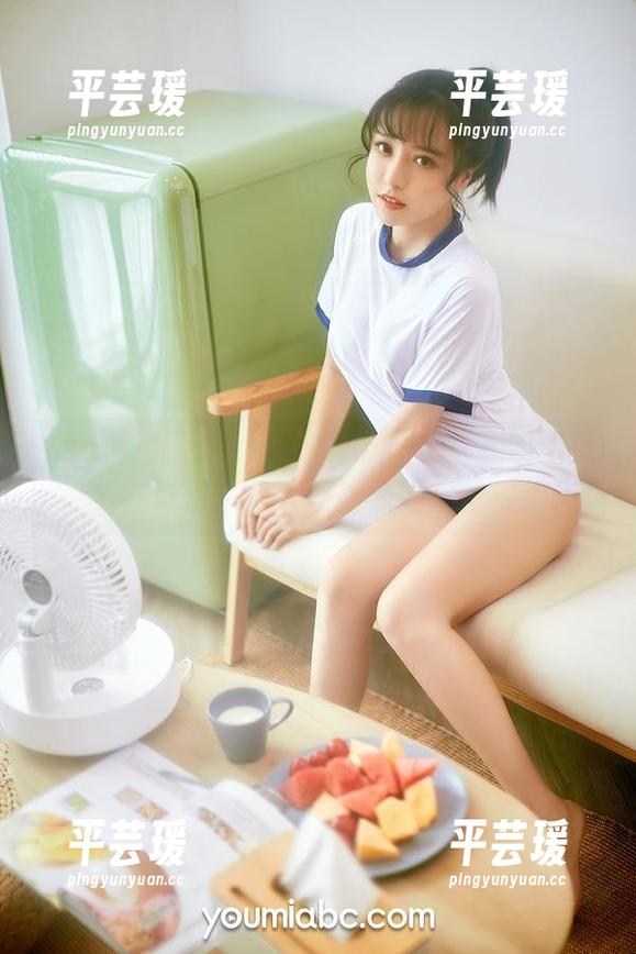 YouMi尤蜜荟 - 小KK带你游览礼服图集——在华丽中是否还能保留一丝狼狈？