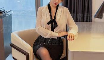 YouMi尤蜜荟 – 这套牛仔裤究竟有什么魔法？左冰Queen说了算，套图下载别说我没提醒！