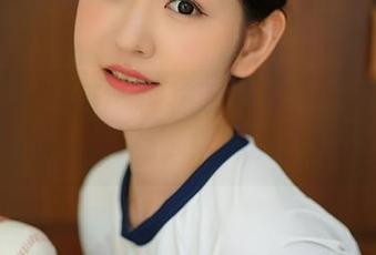 YouMi尤蜜荟 – 网袜下的力量：沈善熙的免费作品，很难抗拒！