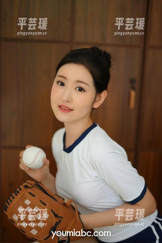 YouMi尤蜜荟 - 网袜下的力量：沈善熙的免费作品，很难抗拒！