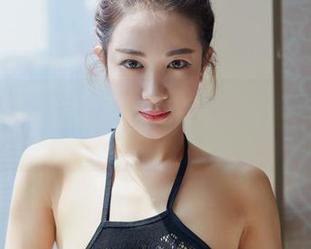 YouWu尤物馆 – 在家也可以撩，孟狐狸FoxYini居家写真集下载指南！