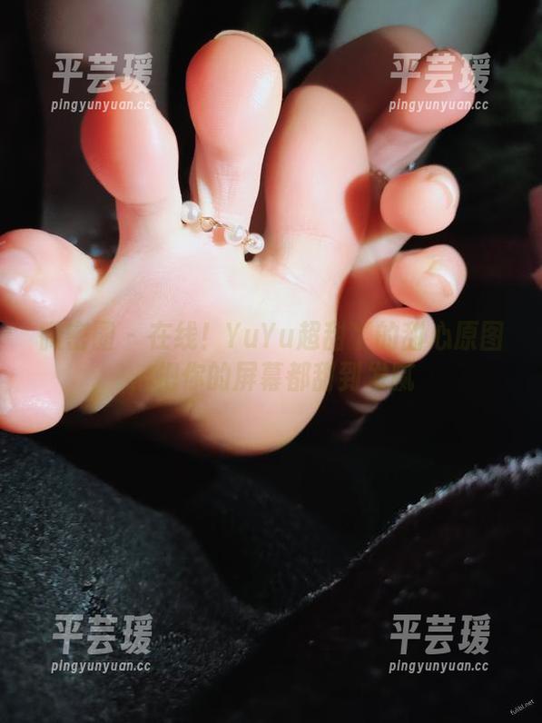 微密圈 - 在线！YuYu超甜丫的甜心原图，把你的屏幕都甜到发腻