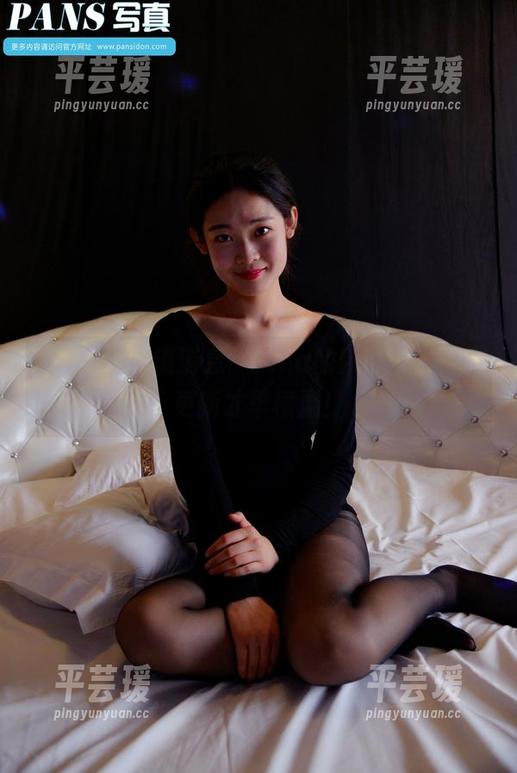 pans - 小道消息：Tina的新红裙，图包更新才华横溢！