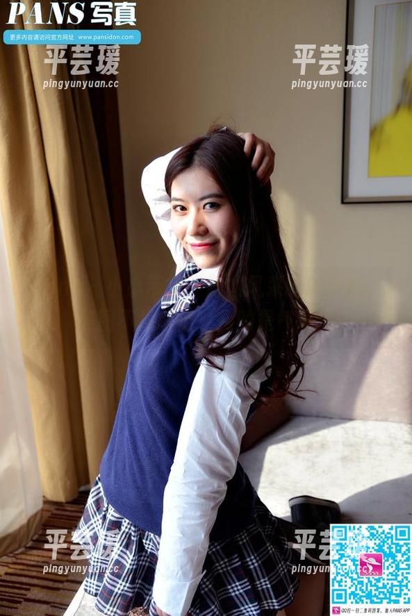 pans - 小小带来了御姐风采的新更新，美图不拼颜值，拼的是气场！