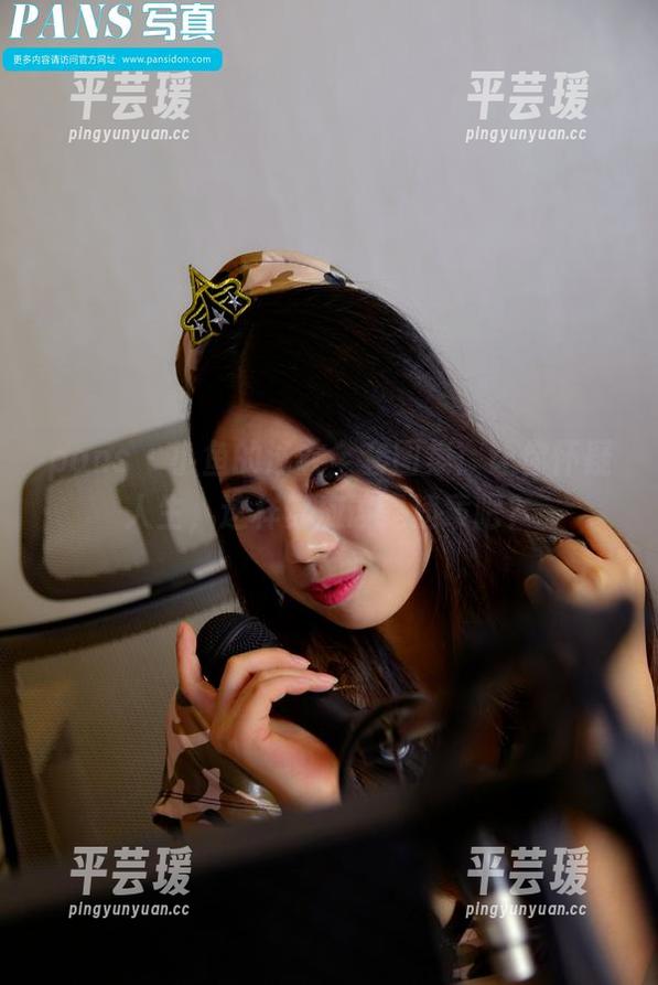 pans - 小鱼的泳衣全套图集：让你怀疑人生，这样穿应该是违章吧？