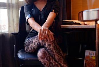 pans – 折折的私密空间：浴缸与网盘的绝妙结合