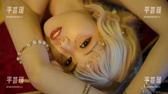 七月喵子这次的最新cos，蒂迟亚希，哎呀我的天！