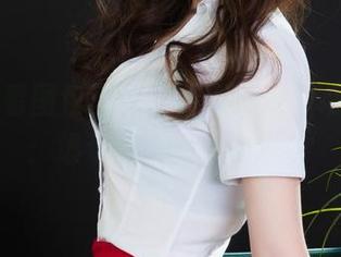 丽柜 – 看图包里的可馨双马尾，心里暗想：谁说只适合小女孩？