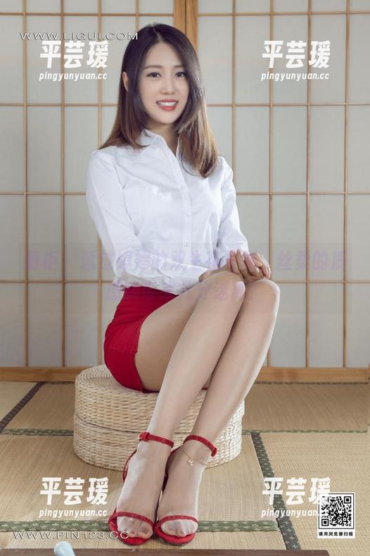 丽柜 - 透过婷婷的双生花写真，丝柔的质感能带来几分迷离？