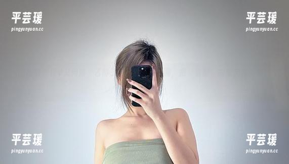 微密圈 - 深V又何妨，乙醇子的在线蓝色裹胸，把‘资源’的定义悄悄刷新了