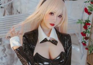 空姐写真合集，仙女月带你领略不一样的空中之美！