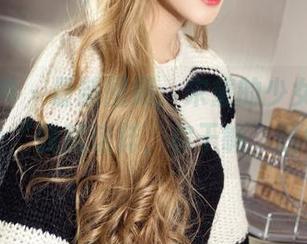 克拉女神 – 最新图册：宋黛的少女，永远是那个“我就这样，你干嘛”的气质。