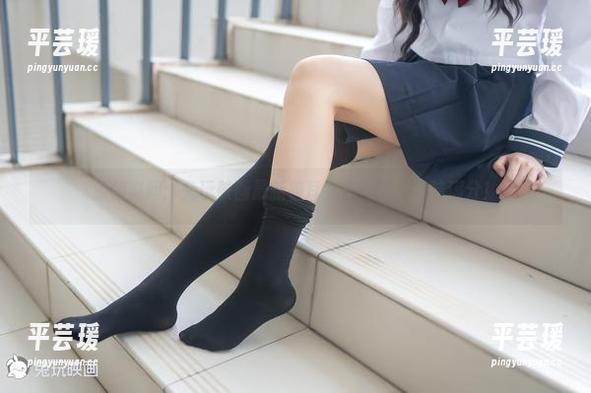 新何必问：兔玩映画最新兽耳女仆合集，趣味满分！