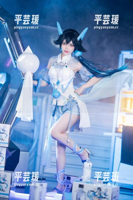 每一寸都是风景，六二二同学的美足图片合集让你偷偷懒！