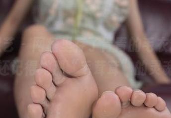 南国足艺 – 网盘里存了青青的毛衣合集，谁还记得她那“毛茸茸”的灵魂？