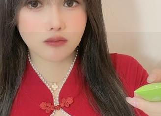 微密圈 – 猜猜看！可馨juicy和她的大白兔图集里，无圣光的小细节让人心动。