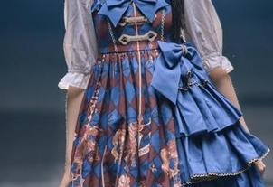 名濑弥七的浴缸限量版在线图集，让人想起了什么呢…