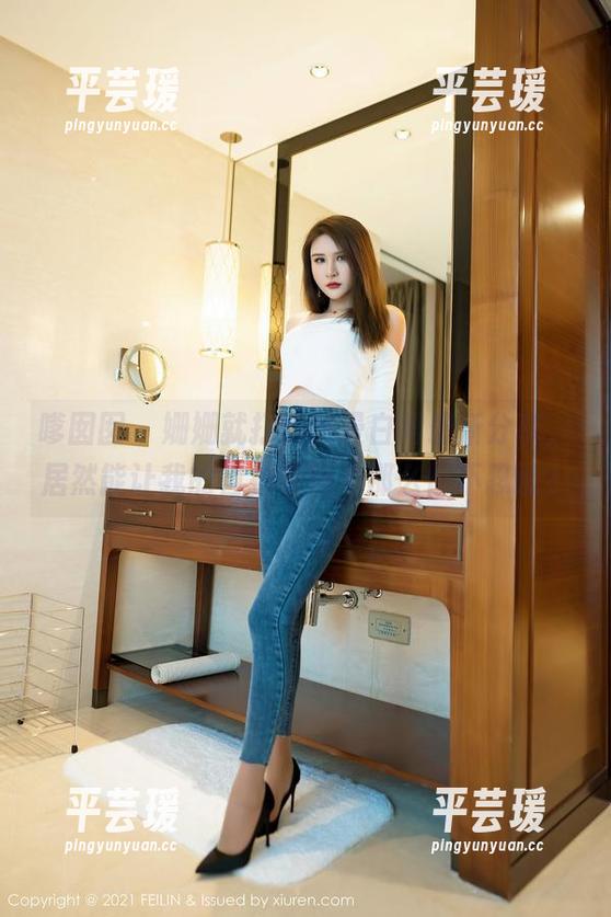 嗲囡囡 - 姗姗就打奥特曼白裙最新分享，居然能让我的自拍变得不那么惨不忍睹？