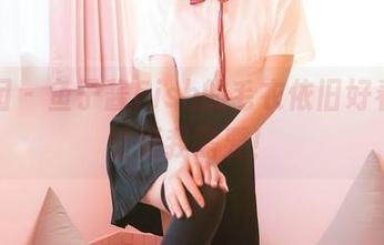 嗲囡囡 – 鱼子酱Fish的毛衣依旧好看，这壁纸我需要！