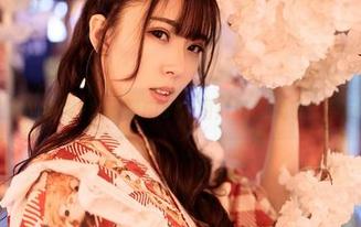 嗲囡囡 – 和服+鱼子酱Fish=图库中的欢乐化学反应！