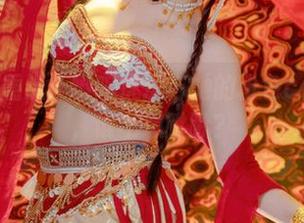 今天的重点：嗷呜虎虎与她的粉色cos合集，谁不想瞅瞅？